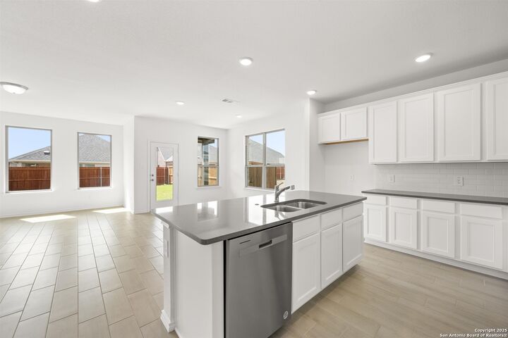 Property Photo: 11930 Vista Harbor TX 78233