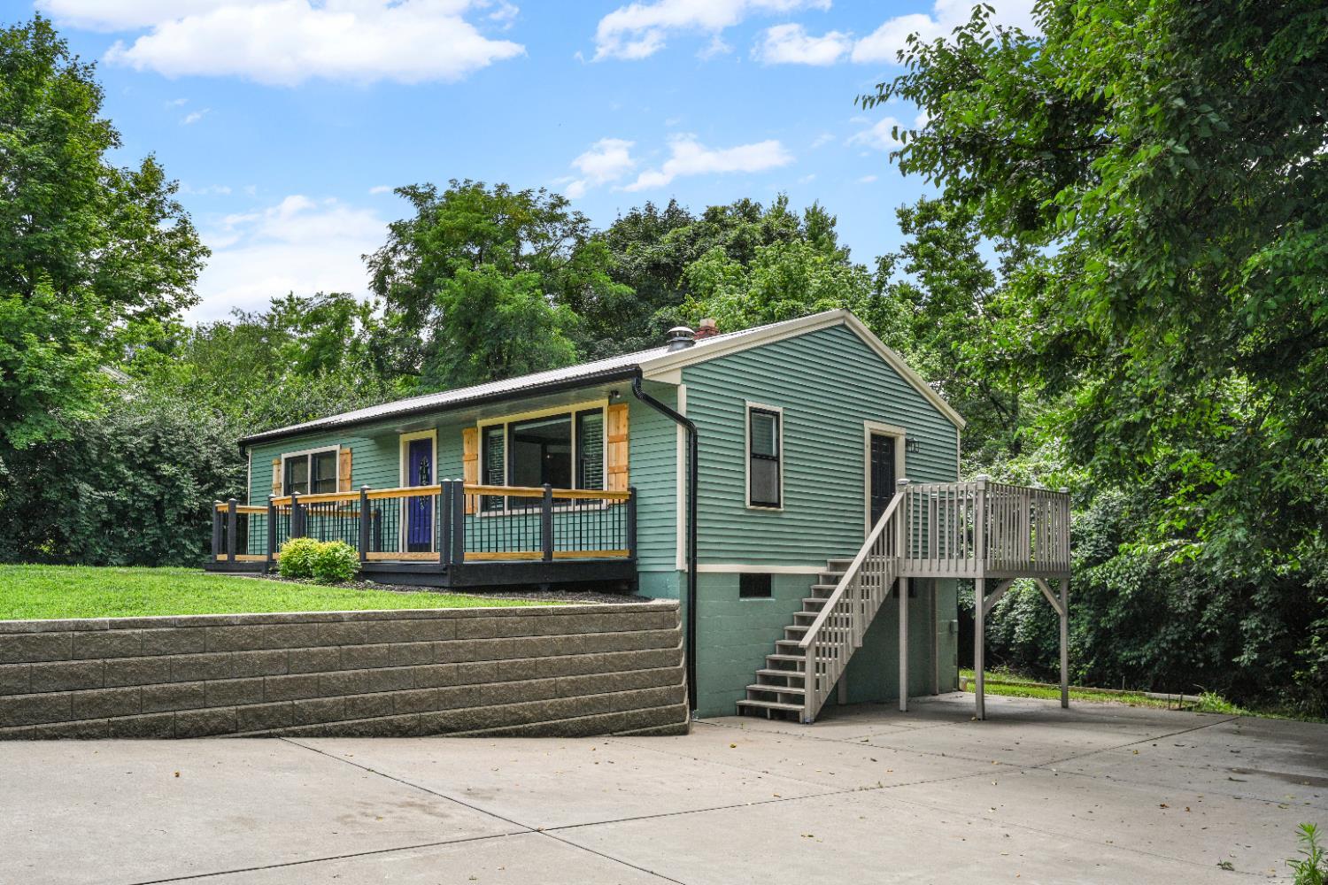Property Photo:  111 Heiner Heights  IN 47025 