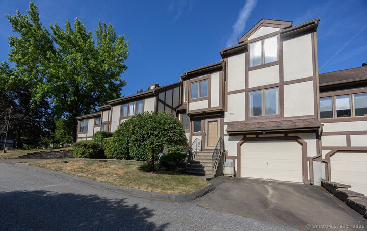 Property Photo: 690 Forest Road 392 CT 06516