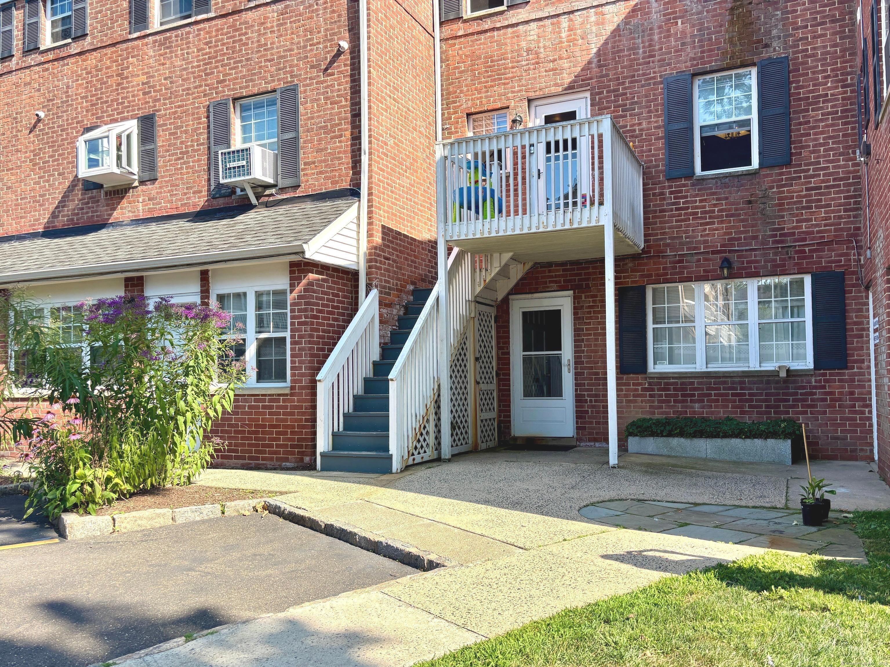 Property Photo: 1856 Summer Street 1856 CT 06905