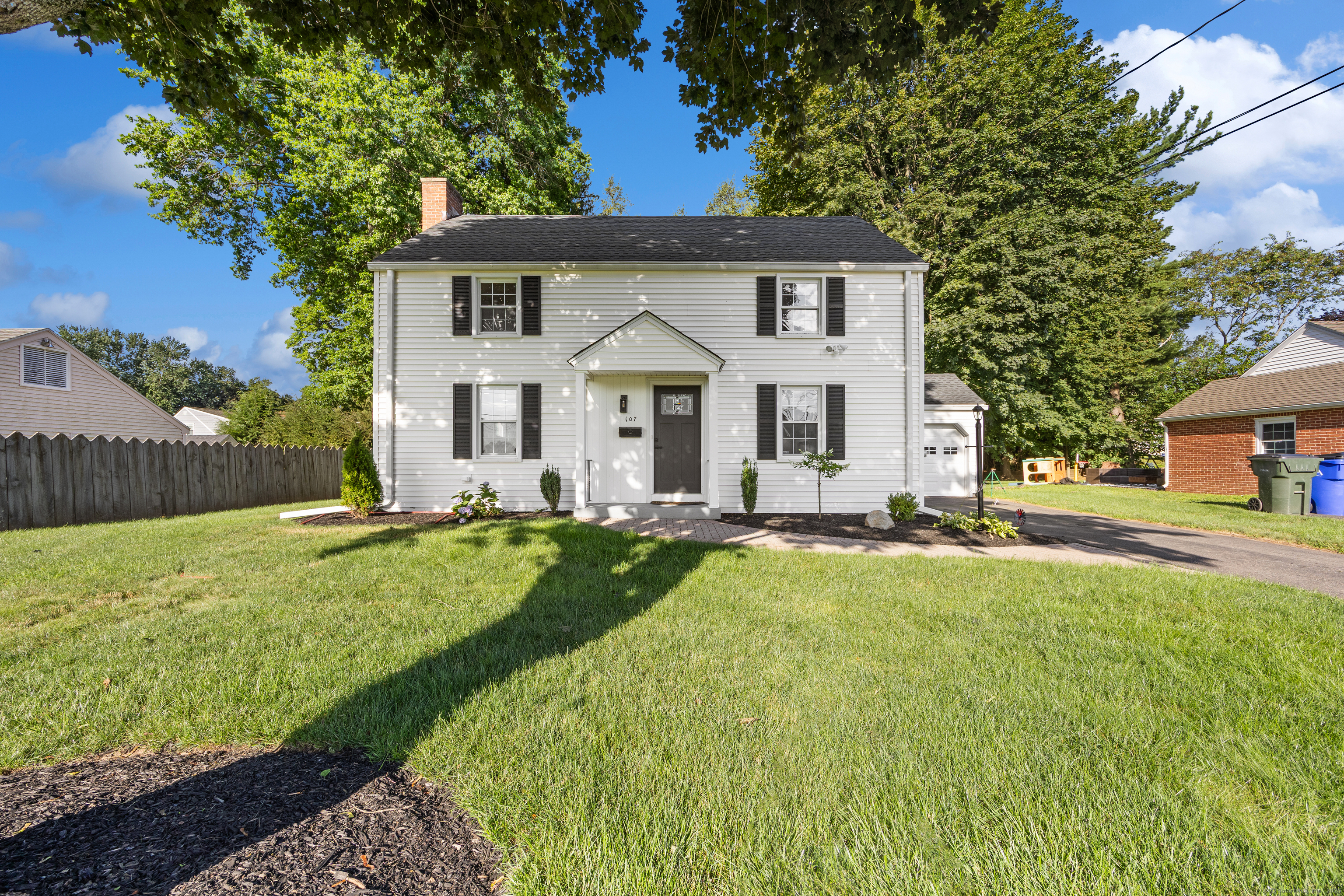 107 Longvue Drive  Wethersfield CT 06109 photo