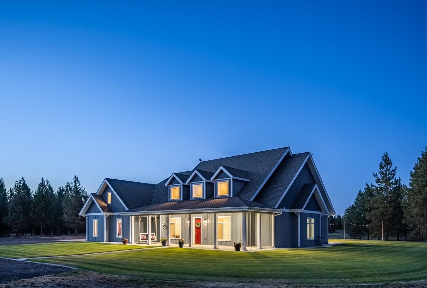 Property Photo: 1 S Fairchild St WA 99022