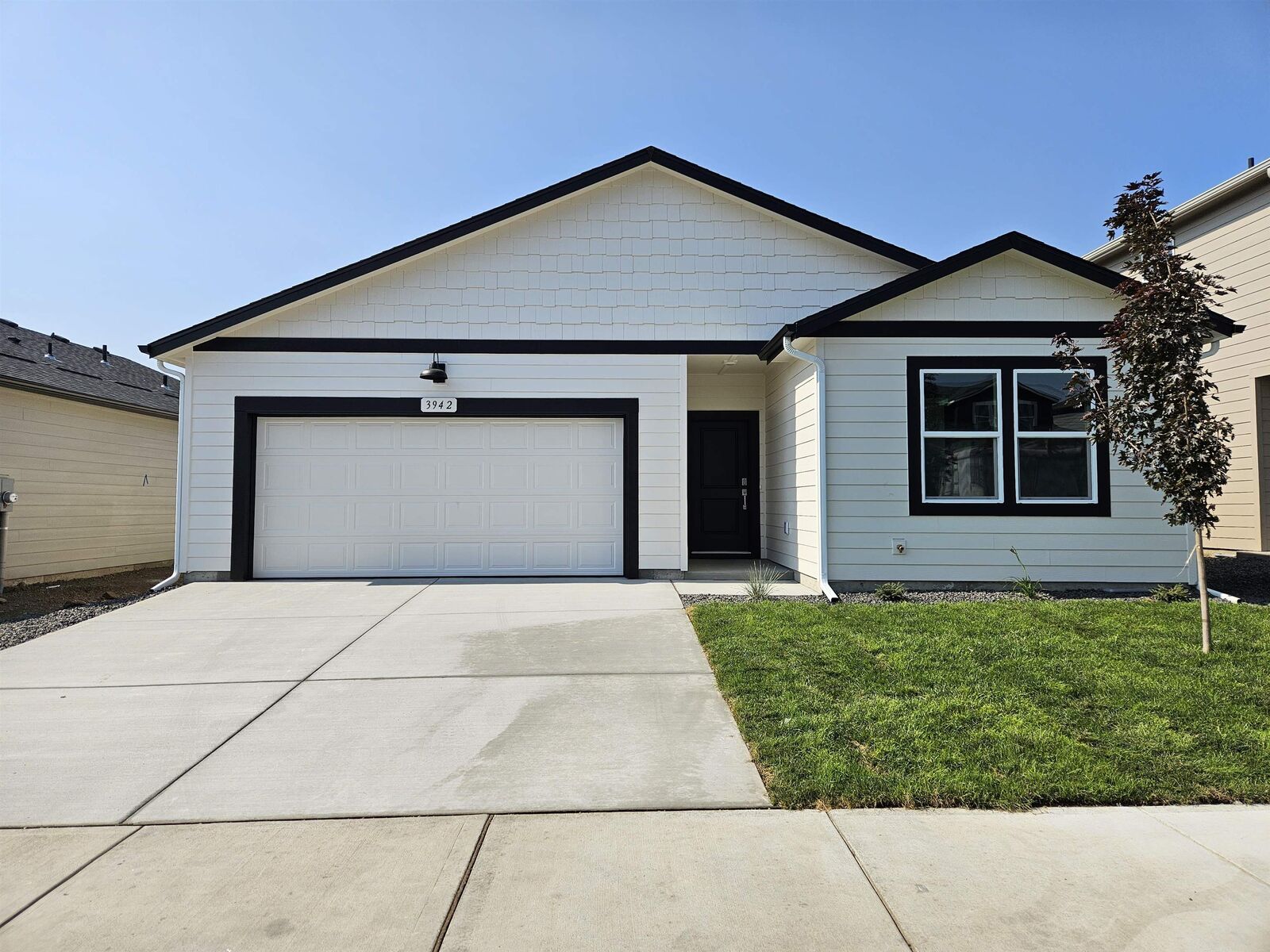 Property Photo: 3942 S Keller Ln WA 99206