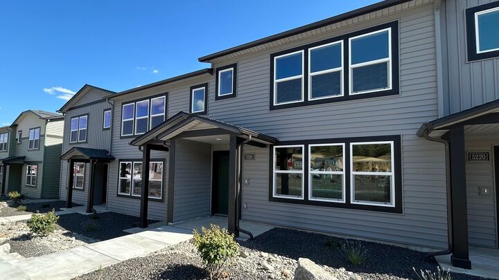 Property Photo: 5228 E Liberty Ln WA 99217