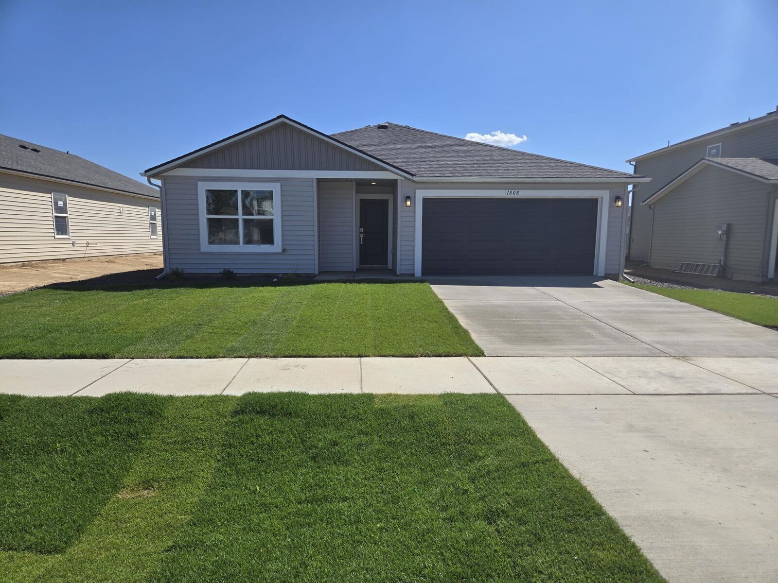 Property Photo:  1808 E A St  WA 99006 