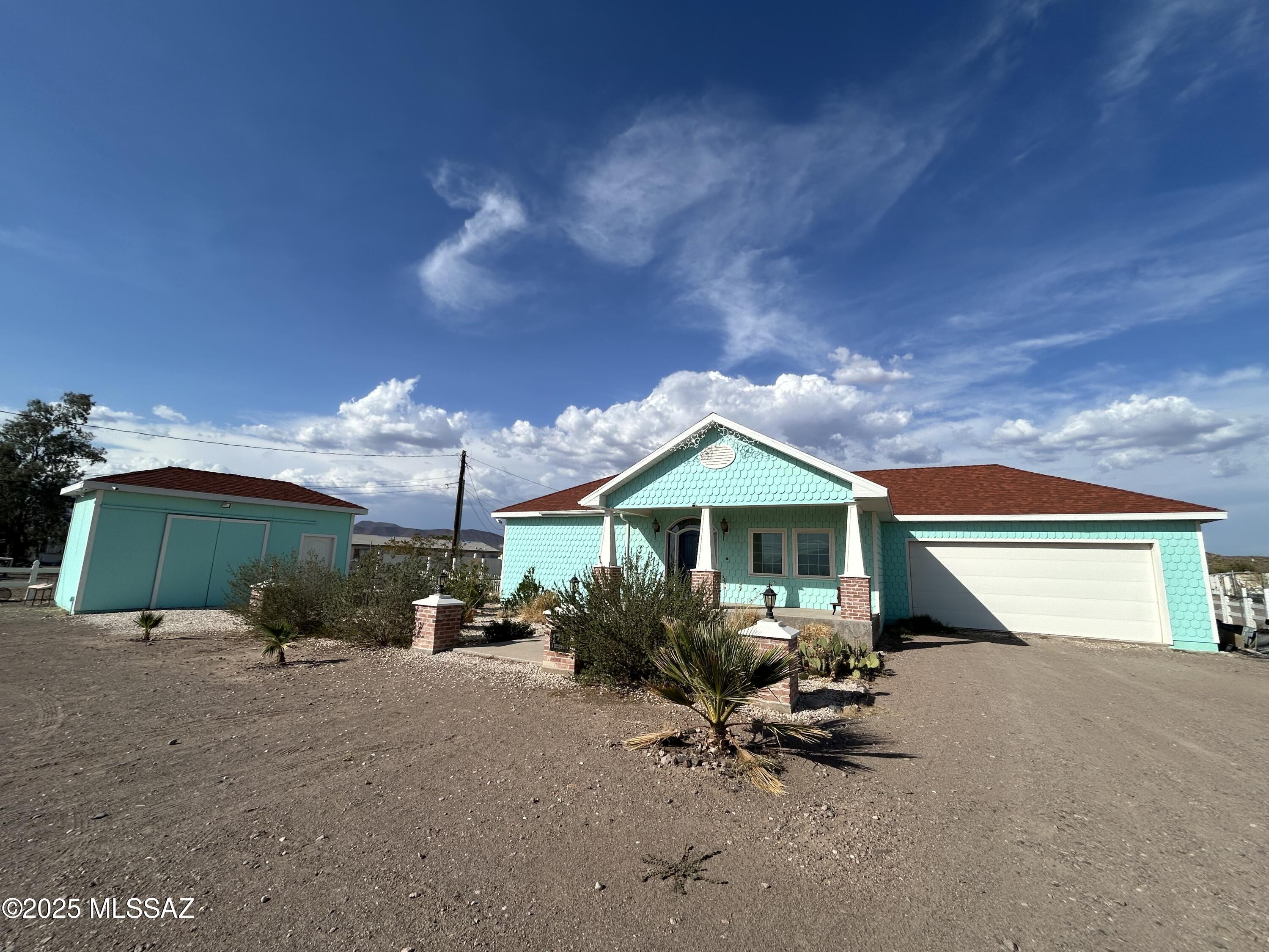 Property Photo: 1755 S Church Street AZ 85546