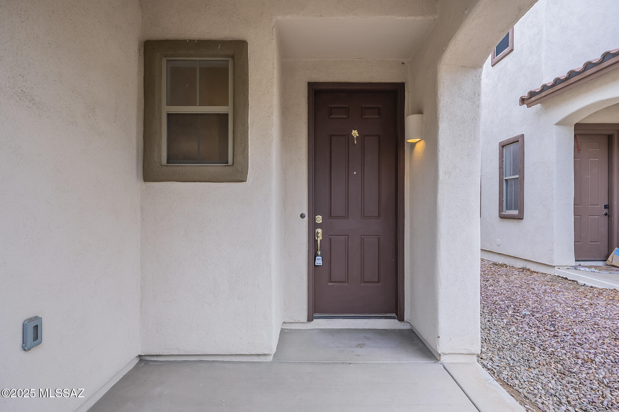 Property Photo: 530 E Calle De Ocaso AZ 85629