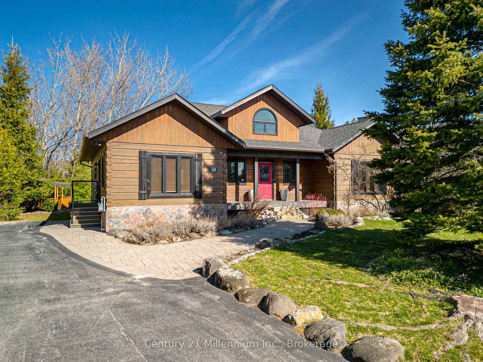 Property Photo: 108 Cortina Crescent ON L9Y 3Z2