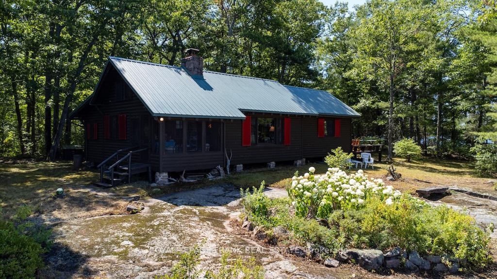 Property Photo: 144/149 Island 22 Kasshabog Lake N/A ON K0L 2H0