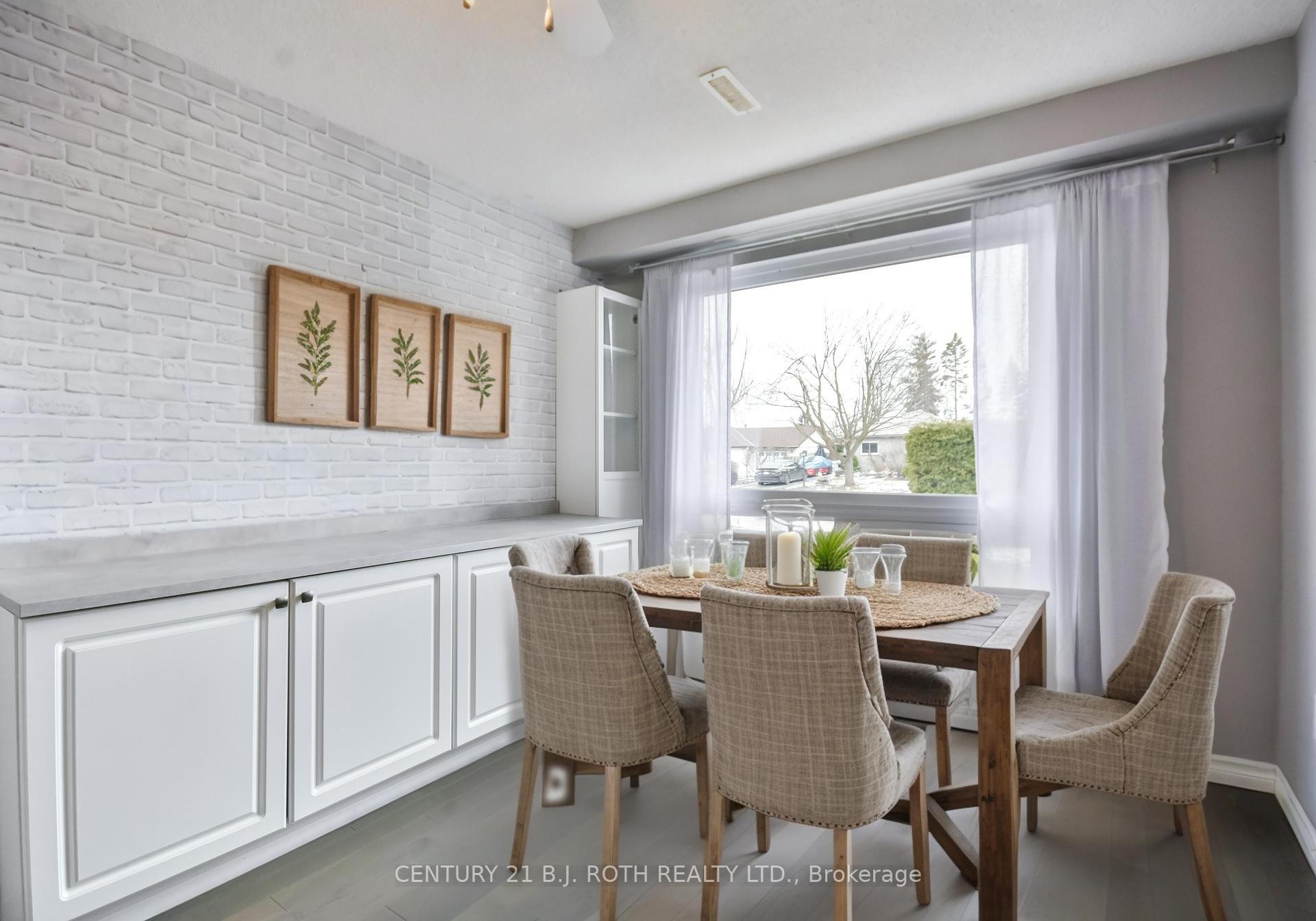 Property Photo: 247 Letitia Street ON L4N 4Y7