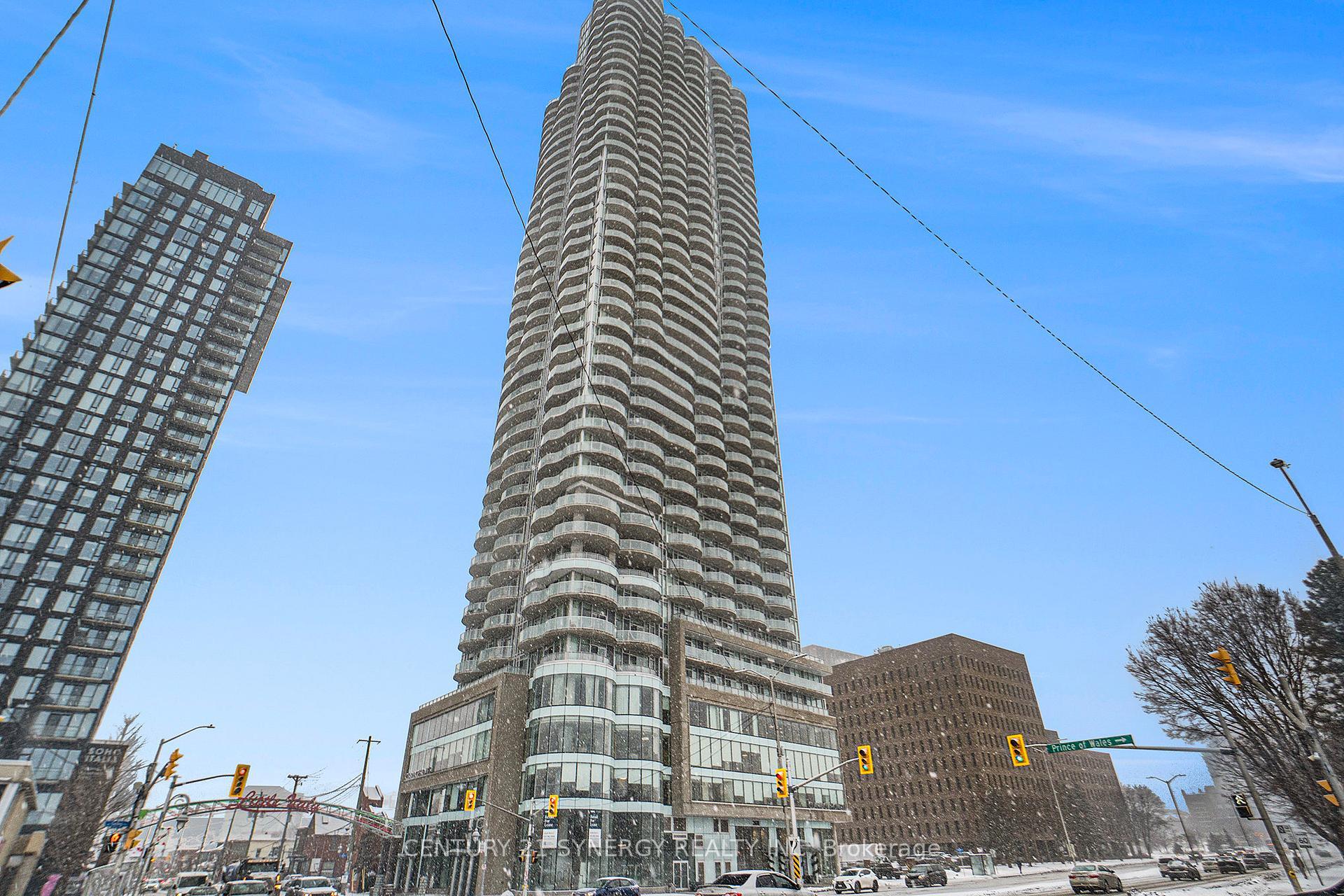 Photo de la propriété: 805 Carling Avenue 1002 ON K1S 5W9