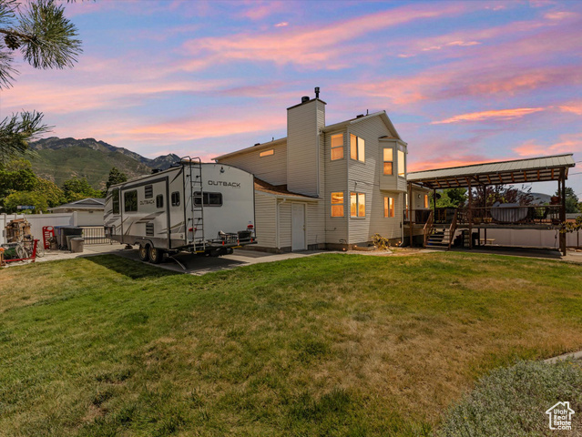 Property Photo: 7692 S Canterbury Ln UT 84121