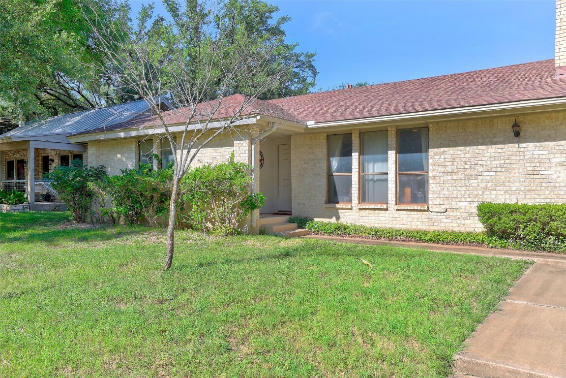 Property Photo:  10808 Pinehurst Drive A  TX 78747 