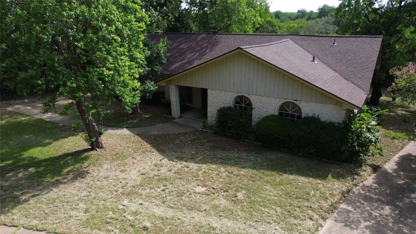 Property Photo:  3632 Quiette Drive  TX 78754 