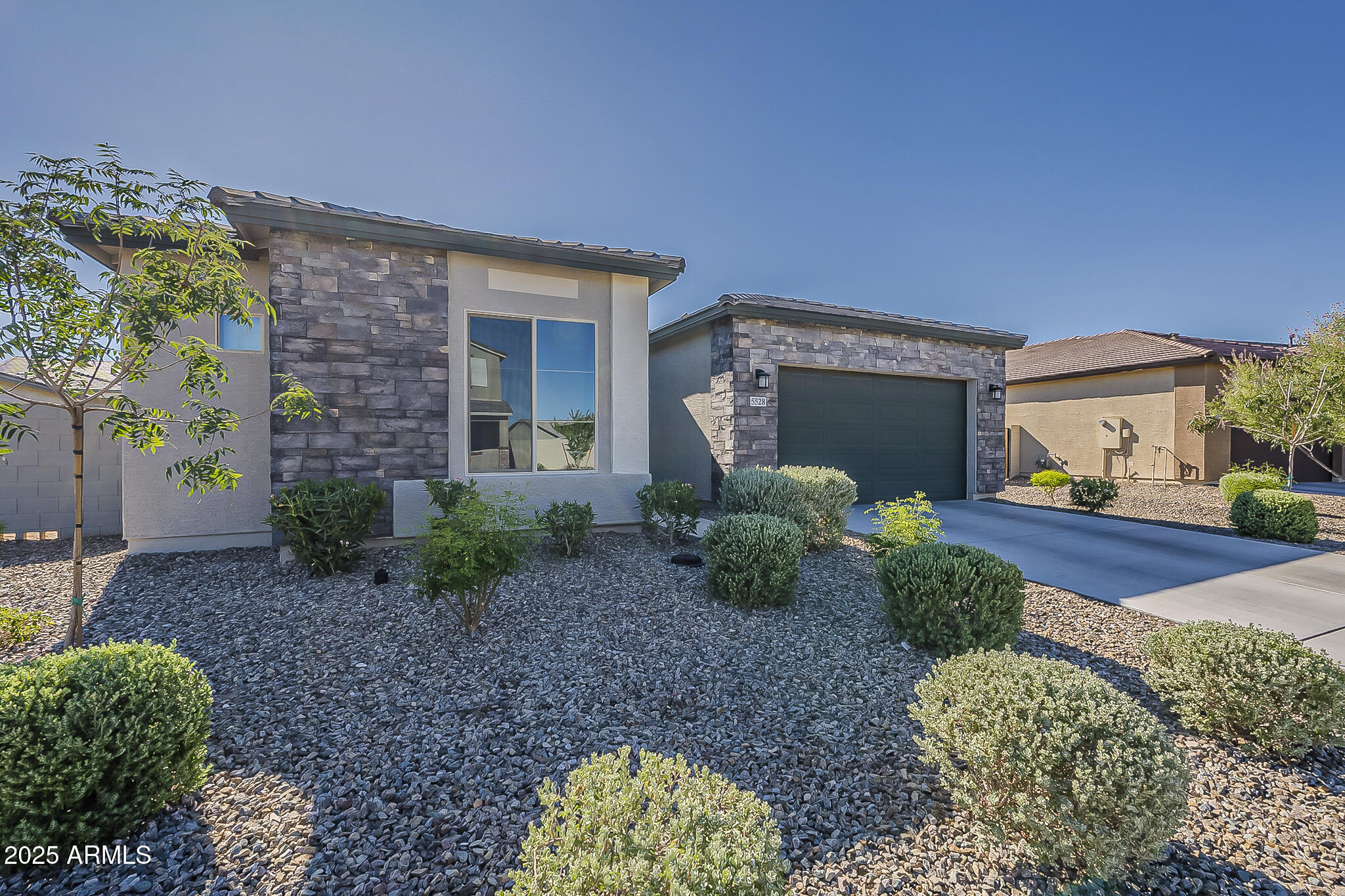 Property Photo: 5528 N 193rd Avenue AZ 85340