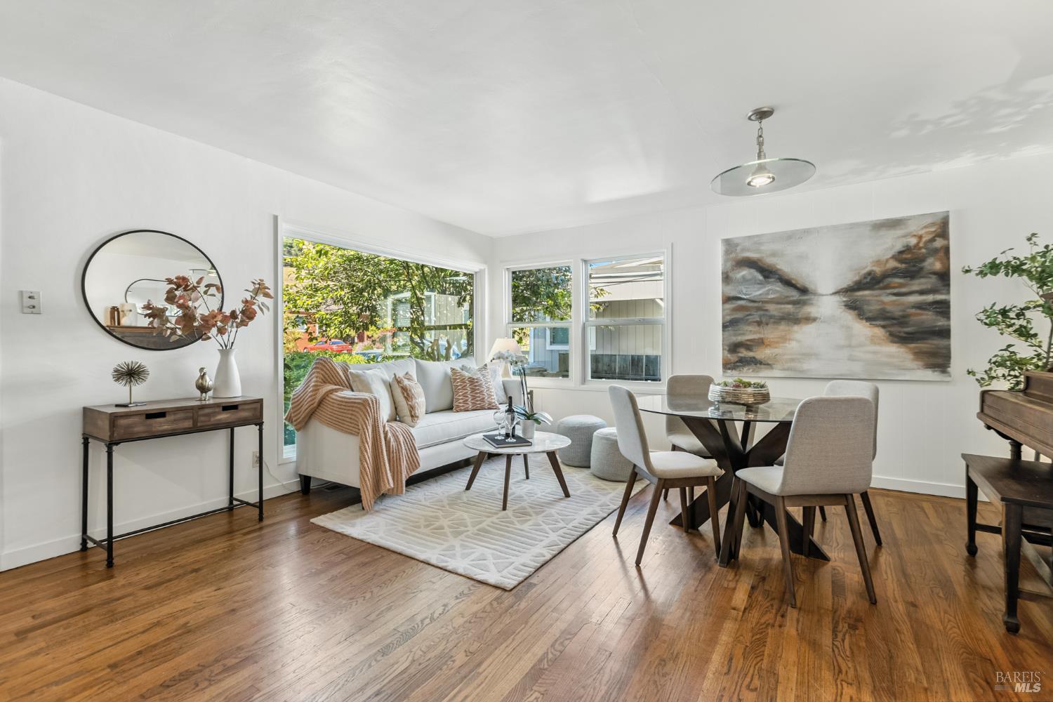 Property Photo: 651 Plum Street CA 94945