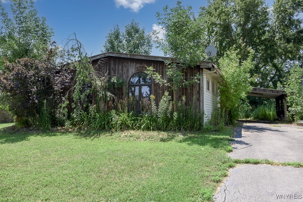 18 Woodlee Lane  Grand Island NY 14072 photo