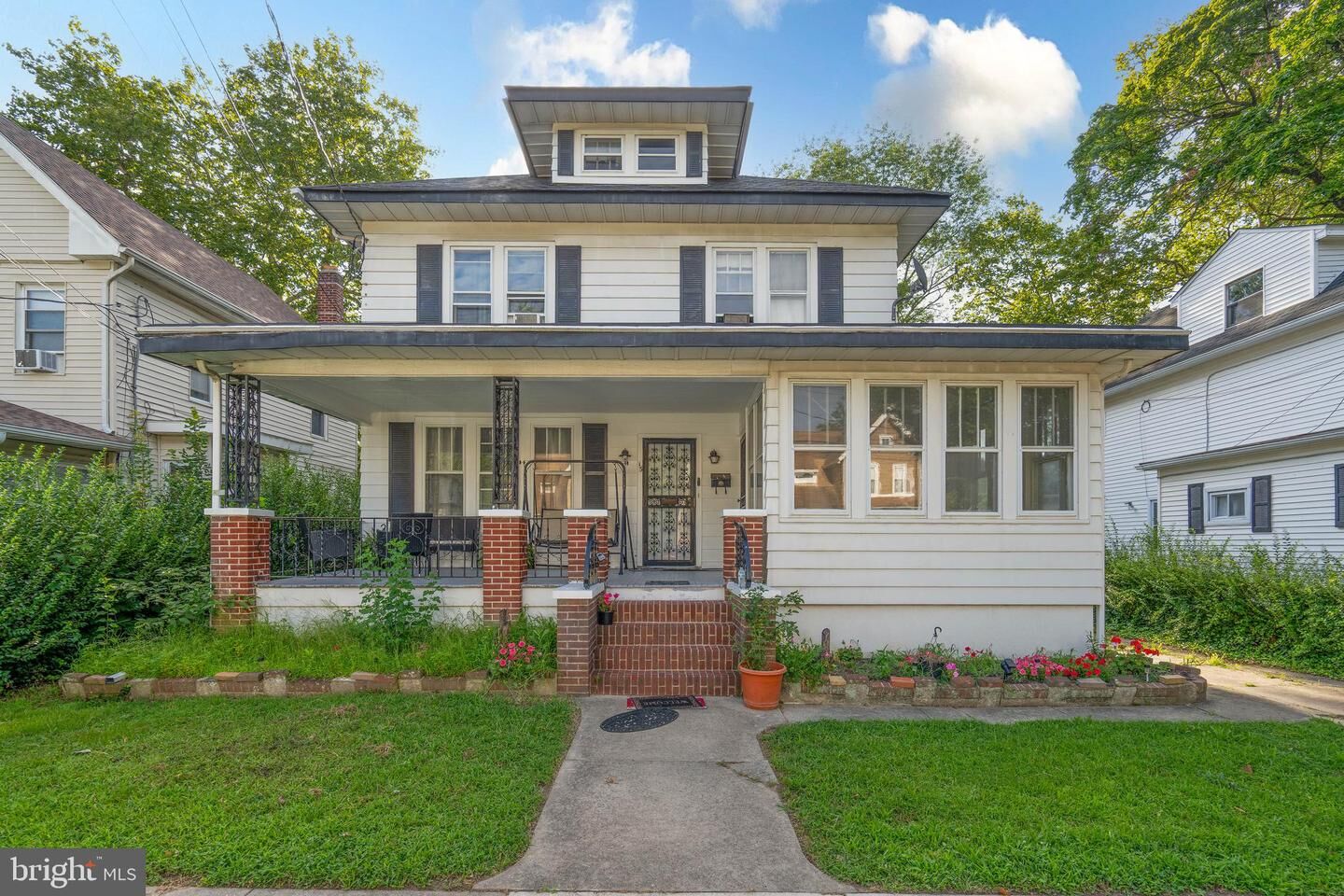 Property Photo:  13 S Myrtle Street  NJ 08360 