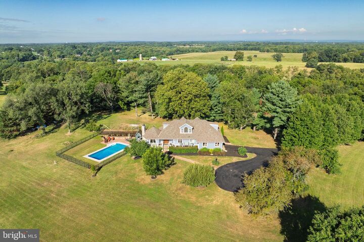 Property Photo: 407 Engle Molers Road WV 25425