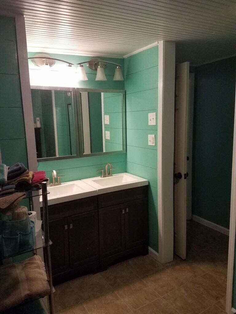 Property Photo:  109 N Odgen St  MO 65284 