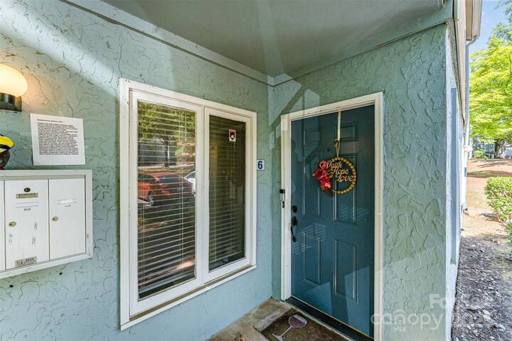 1914 Meadowlark Lane 6  Charlotte NC 28210 photo