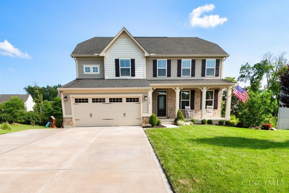 Property Photo:  1425 Pine Bluffs Way  OH 45150 