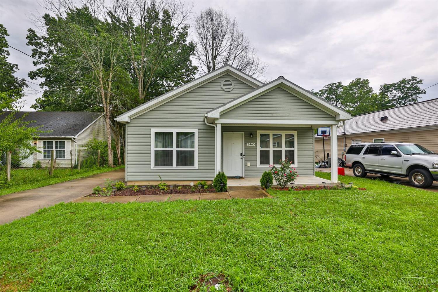 Property Photo: 2465 Wilson Avenue OH 45231