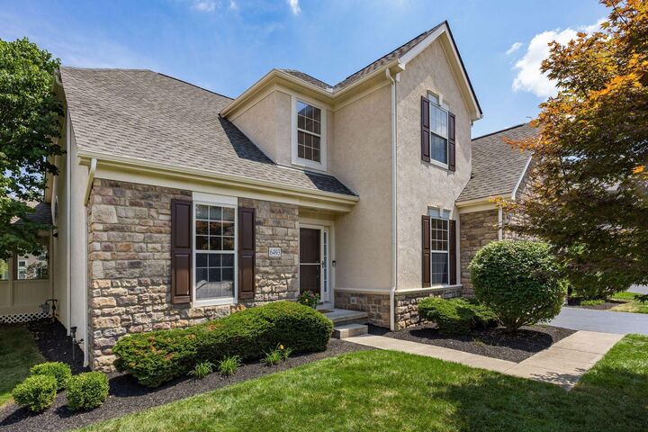Property Photo: 6493 Bromfield Drive OH 43082