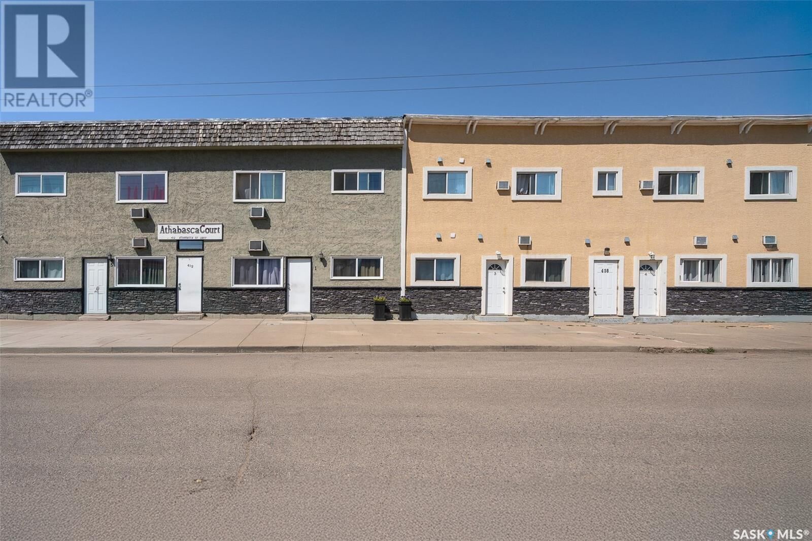Photo de la propriété:  412-418 Athabasca Street E  SK S6H 0L8 