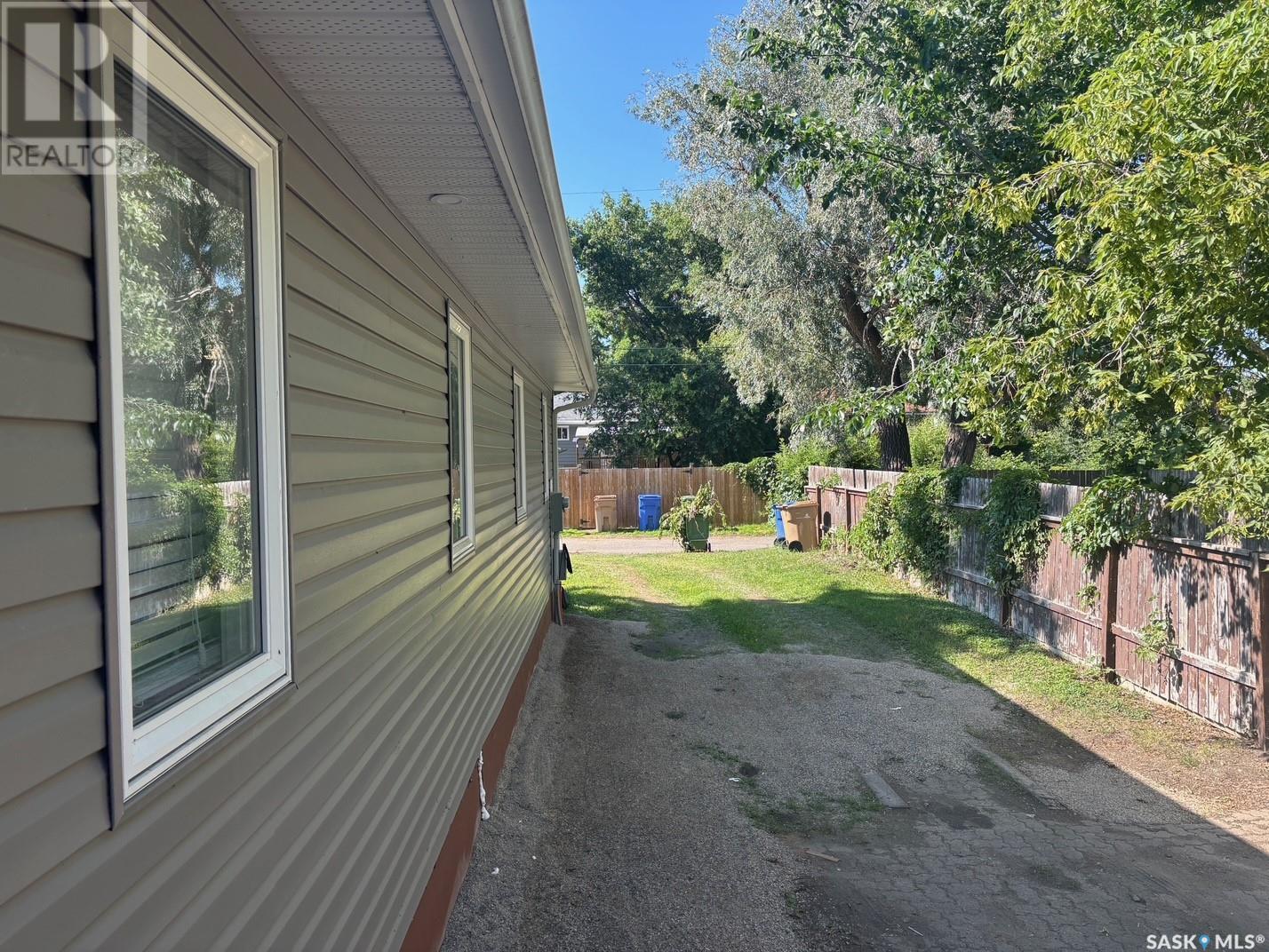 Property Photo: 3030 Whitmore Avenue SK S4S 1B8