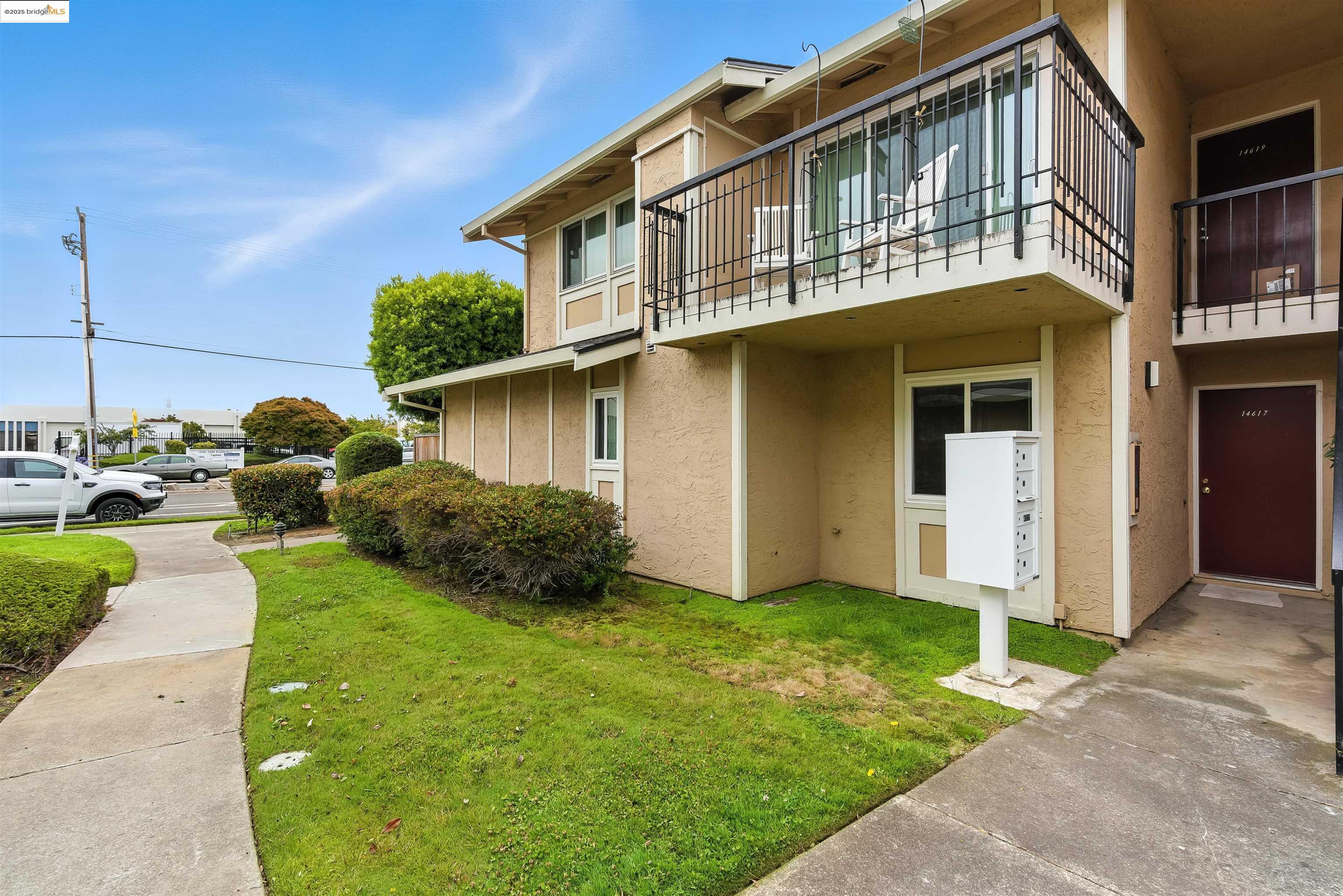 Property Photo: 14617 Doolittle Dr CA 94577