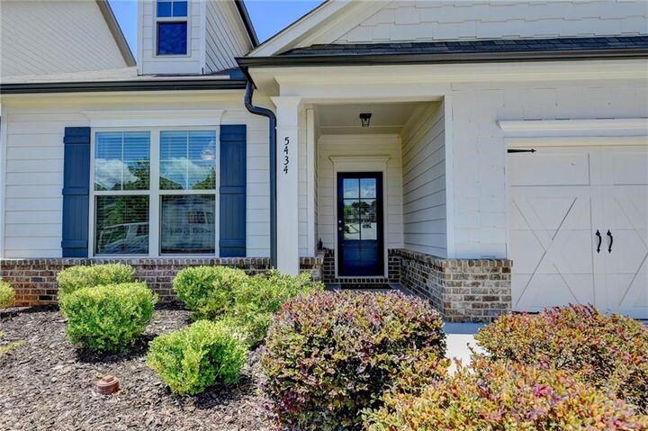 Property Photo: 5434 Railway Lane GA 30542