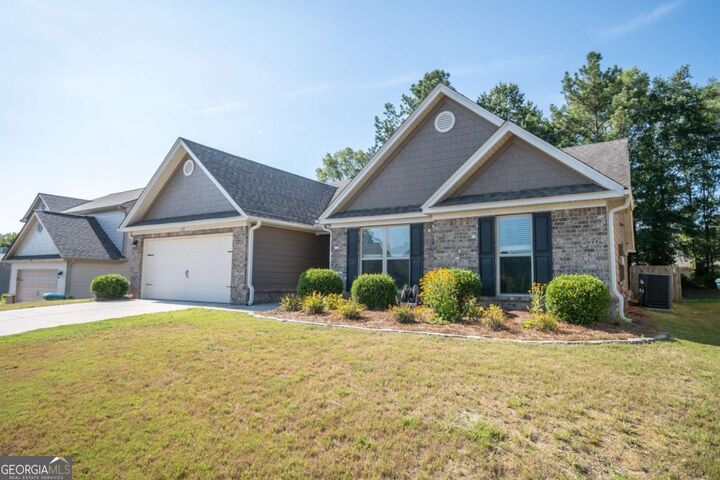 Property Photo:  139 Goldshore Way  GA 30666 