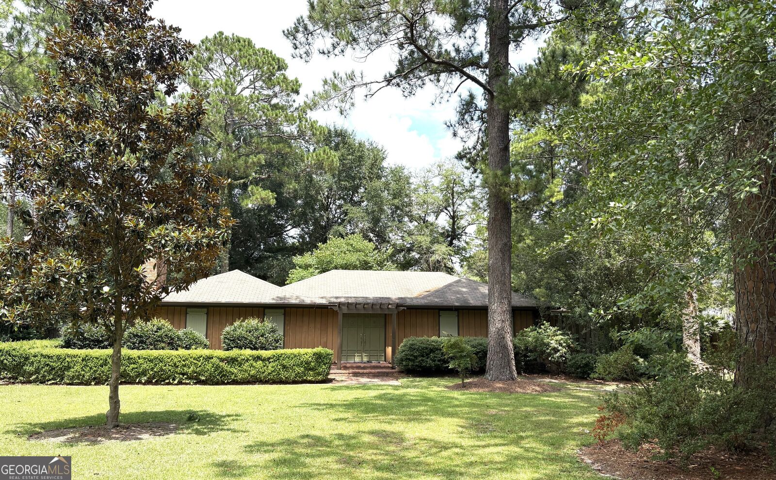 Property Photo:  1103 Wingate Drive  GA 31021 