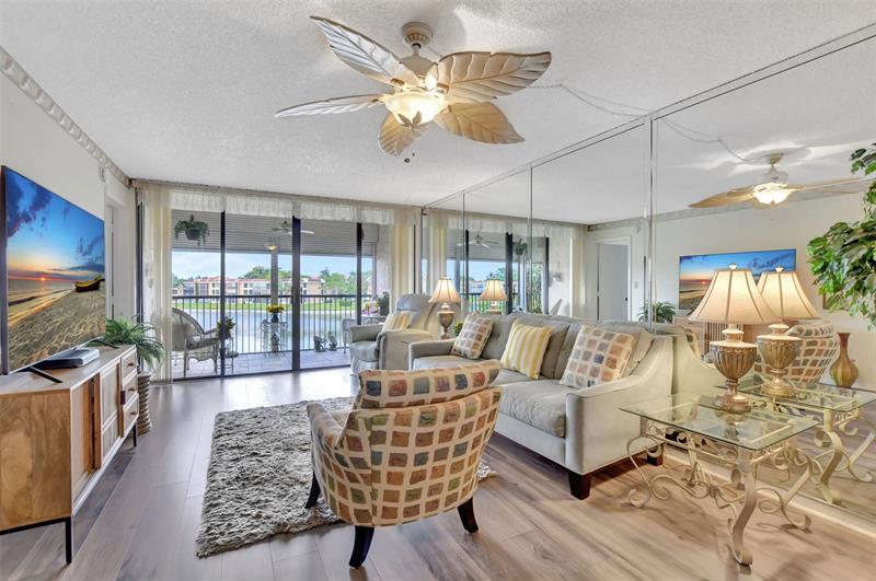Property Photo: 6033 Coral Lake Dr 6033 FL 33063