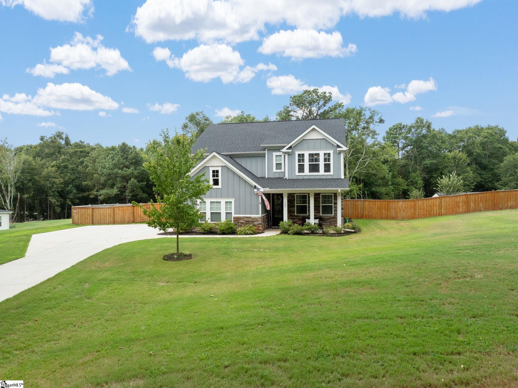 Property Photo: 729 Stringer Road SC 29627