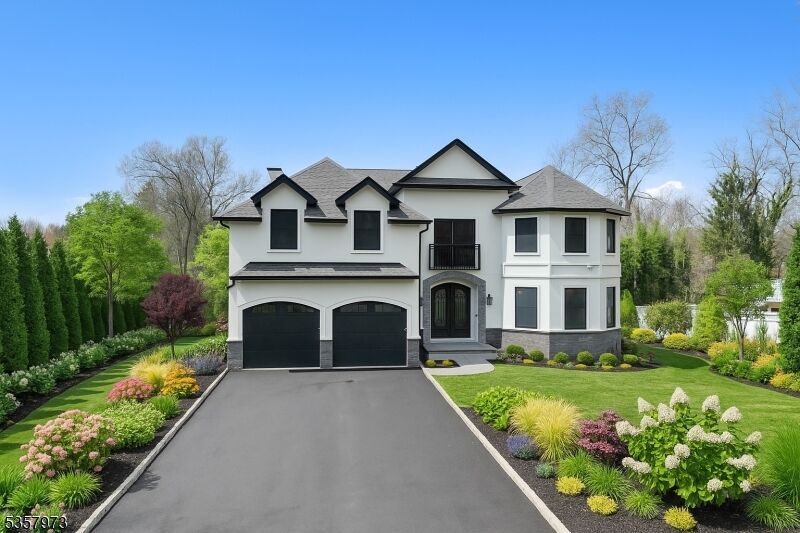 Property Photo:  10 Kathleen Ct  NJ 07470 