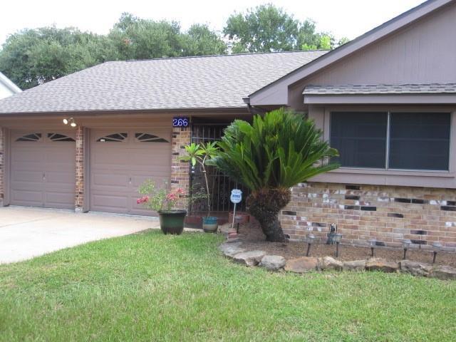 Property Photo:  266 Coach Lamp Lane  TX 77060 