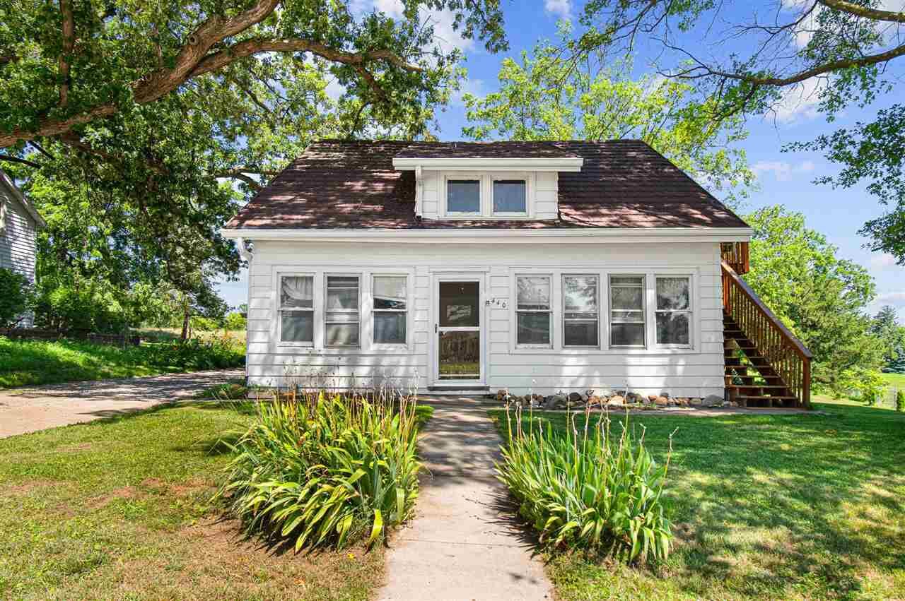Property Photo:  440 Roberts Ferry Rd  IA 52340 