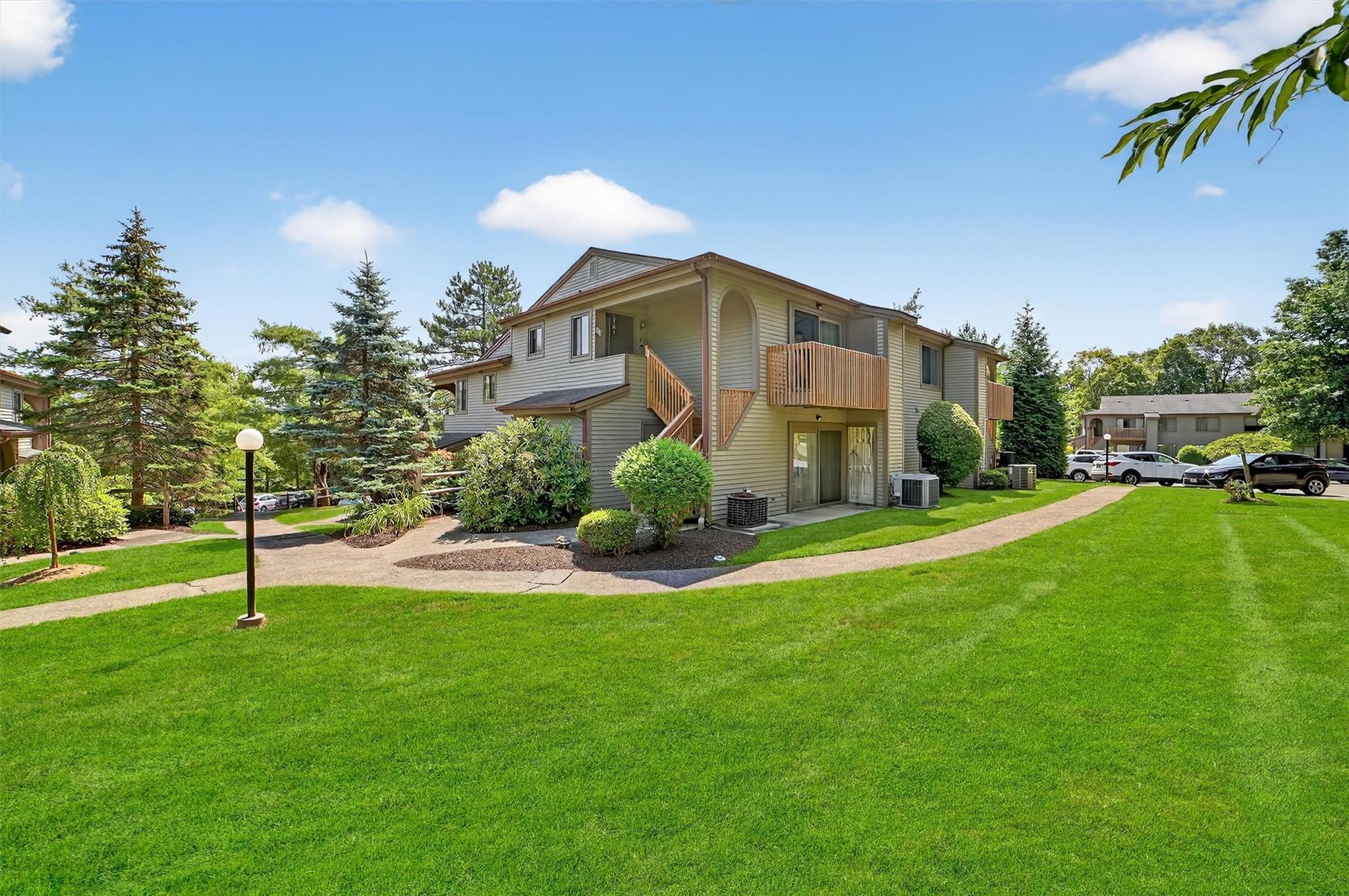 Property Photo: 48 Scenic View NY 10598