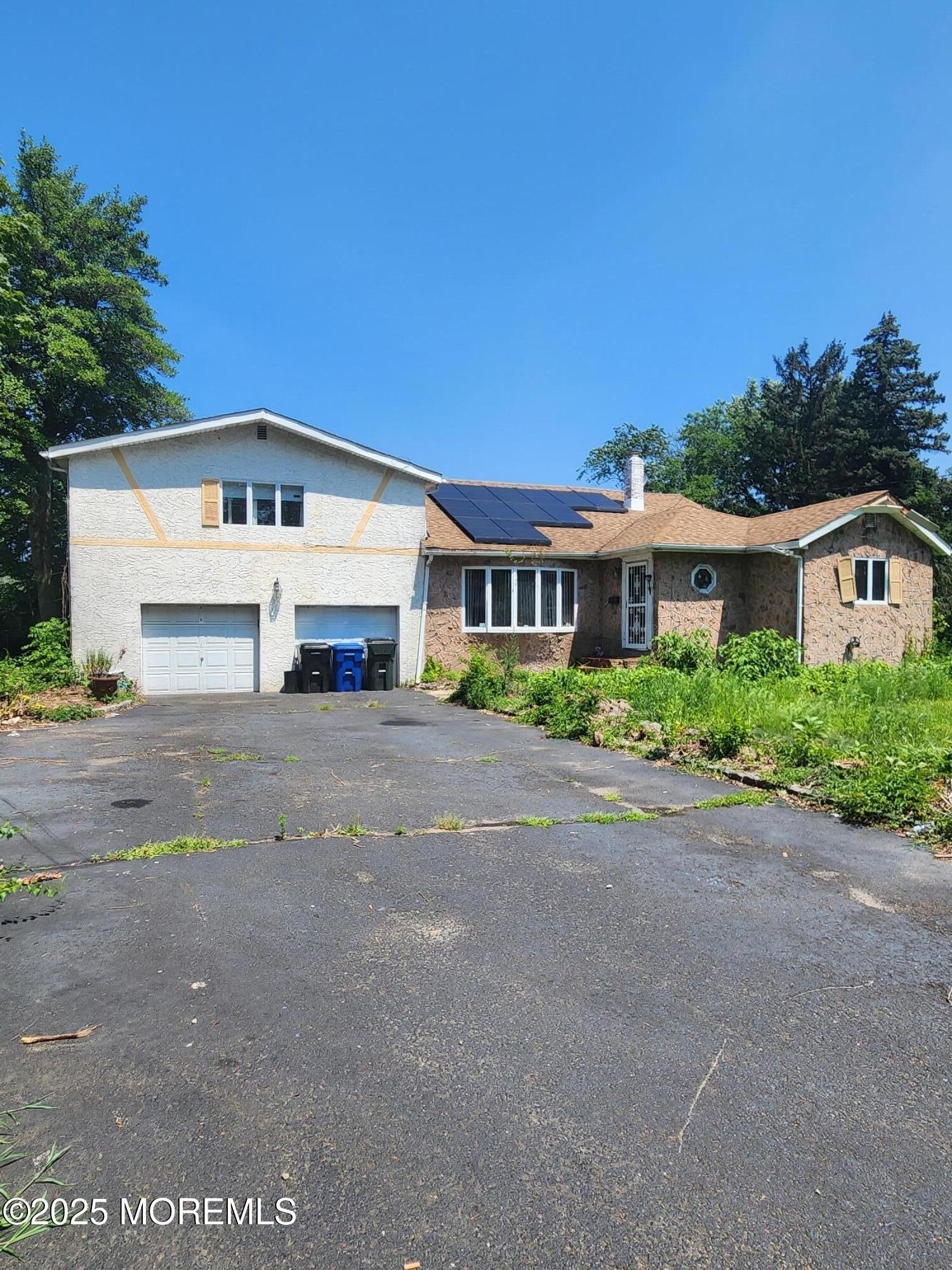 Property Photo:  3 Roberta Drive  NJ 07748 