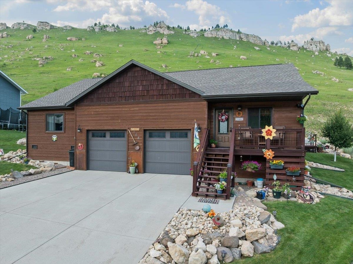 Property Photo: 788 Stage Run Road SD 57732