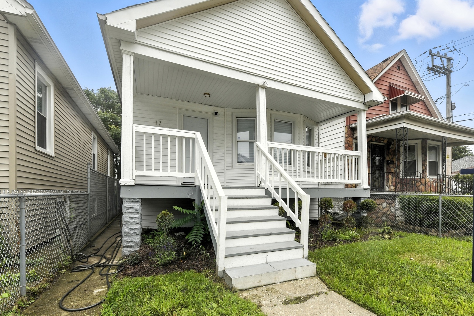 Property Photo:  17 E 100th Place  IL 60628 