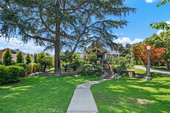 Property Photo:  357 N Mayflower Avenue  CA 91016 