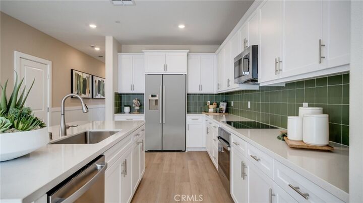 Property Photo:  31664 Viviante Drive  CA 92596 