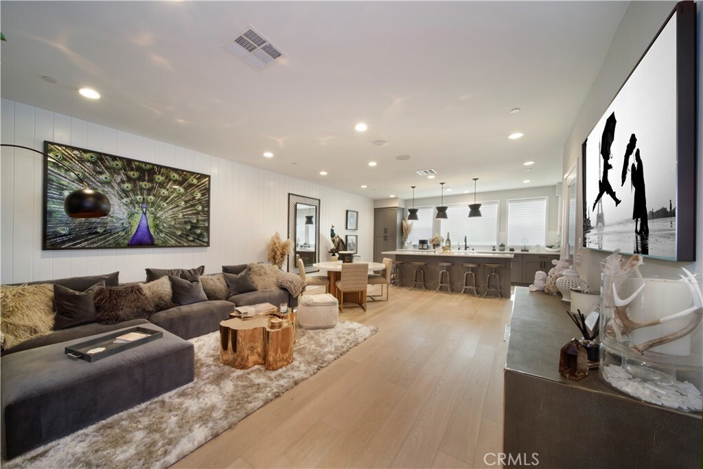 Property Photo:  330 Ford Road  CA 92627 