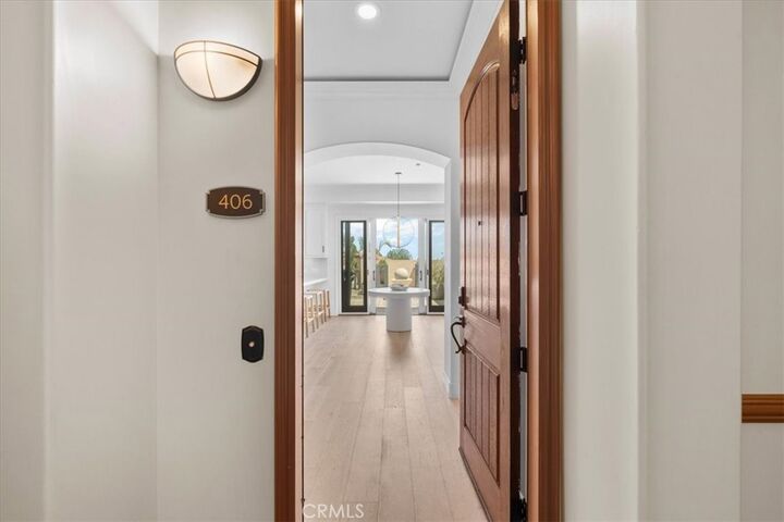 Property Photo: 401 Bernard Street 406 CA 92627
