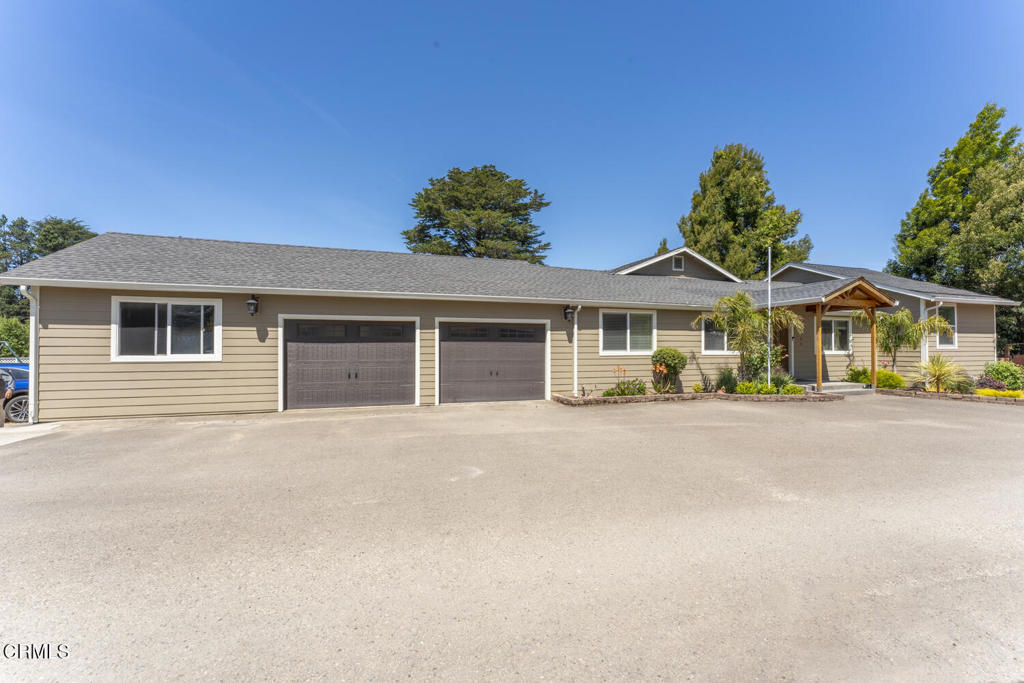 Property Photo:  18900 Porterfield Lane  CA 95437 