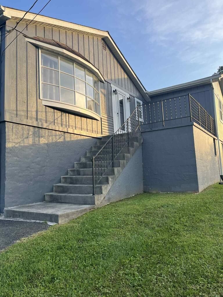 Property Photo:  1279 New Hope Rd  WV 24739 