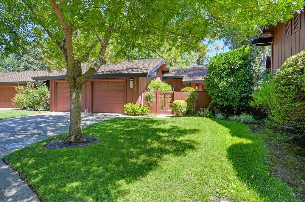 Property Photo: 44724 Garden Court CA 95618